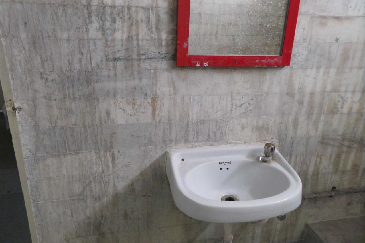 Parvat Lodge Ahmednagar Bagian luar foto